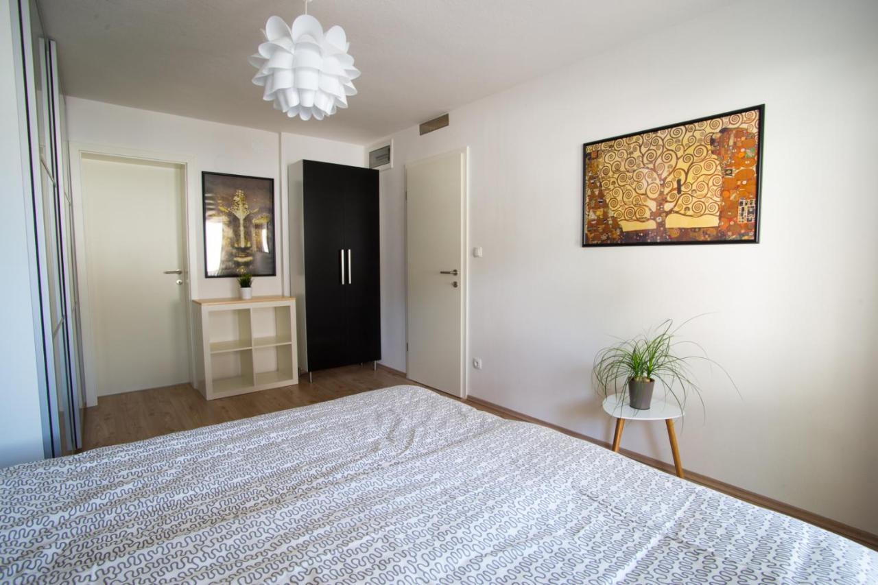 Apartment Beautiful Lake View Bled Exteriör bild